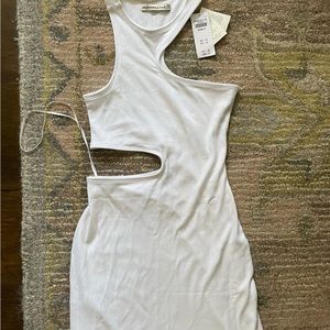Abercrombie white dress with waist and shoulder cutout
